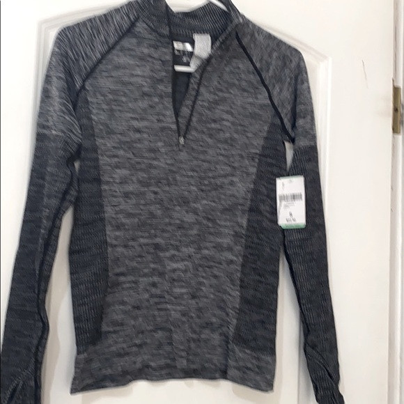 Forever 21 Tops - Forever 21 Top shirt Yoga